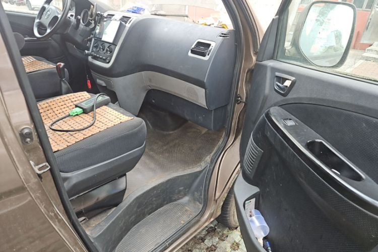 Used Foton MP-X E 2017 2.0L New Express Long Wheelbase 4G63 Exterior 2