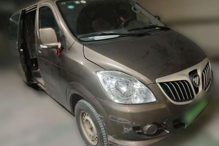 Used Foton MP-X E 2017 2.0L New Express Long Wheelbase 4Q20M Front Right 45 Deg