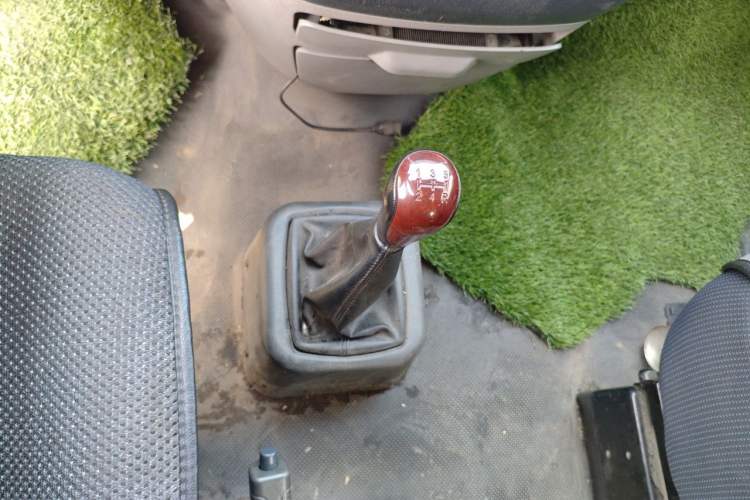 Used Foton MP-X E 2017 2.0L New Express Long Wheelbase 4Q20M Gear Lever