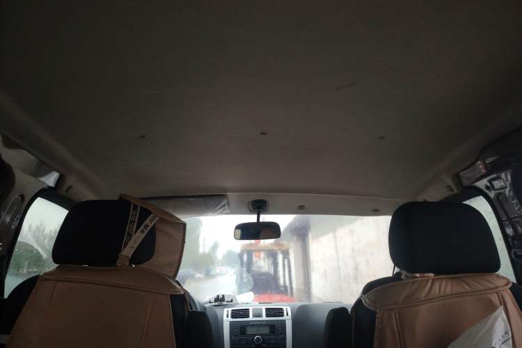 Used Foton MP-X E 2017 2.0L New Express Long Wheelbase 4Q20M Headliner