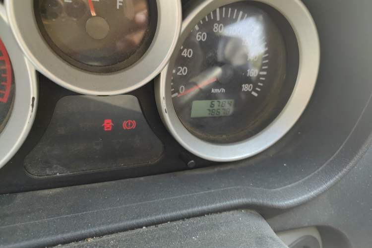 Used Foton MP-X E 2017 2.0L New Express Long Wheelbase 4Q20M Odometer Close Up