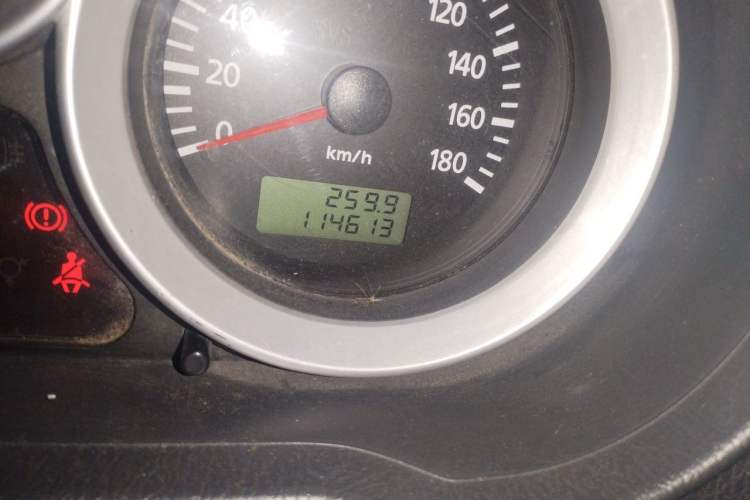 Used Foton MP-X E 2017 2.0L New Express Long Wheelbase 4Q20M Odometer Close Up