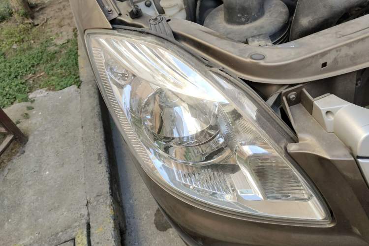 Used Foton MP-X E 2017 2.0L New Express Long Wheelbase 4G63 Right Front Headlight