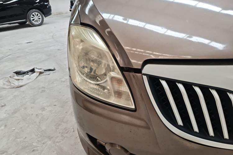 Used Foton MP-X E 2017 2.0L New Express Long Wheelbase 4Q20M Right Front Headlight