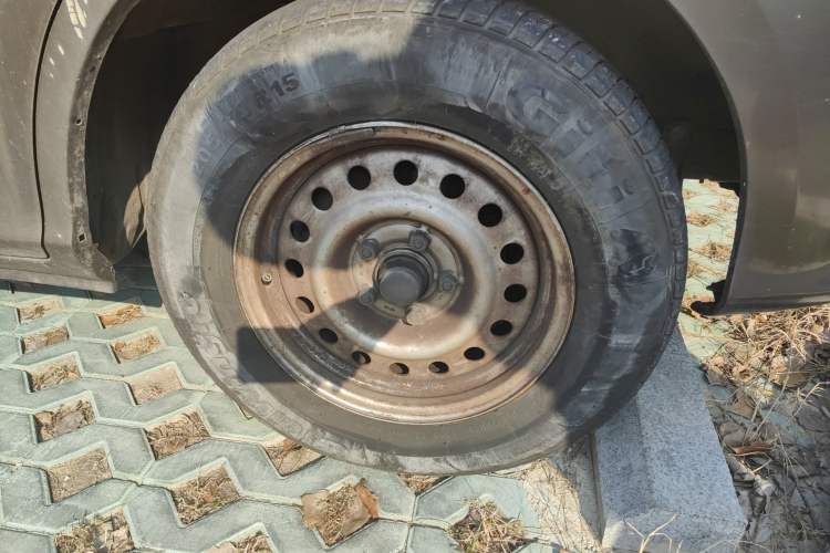 Used Foton MP-X E 2017 2.0L New Express Long Wheelbase 4Q20M Right Front Wheel Hub