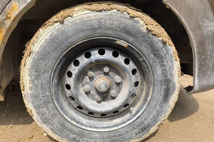 Used Foton MP-X E 2017 2.0L New Express Long Wheelbase 4Q20M Right Front Wheel Hub