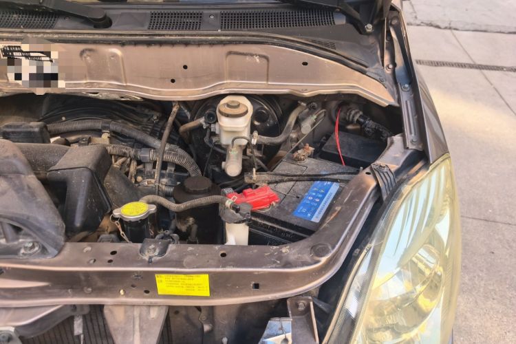 Used Foton MP-X E 2017 2.0L New Express Long Wheelbase 4Q20M Engine Bay Left