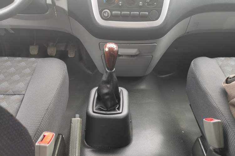 Used Foton MP-X E 2017 2.0L New Express Long Wheelbase 4Q20M Gear Lever