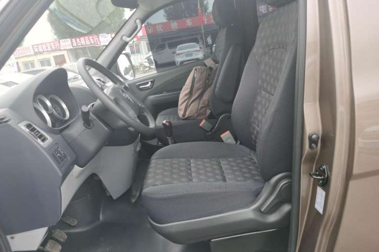 Used Foton MP-X E 2017 2.0L New Express Long Wheelbase 4Q20M Left Front Seat