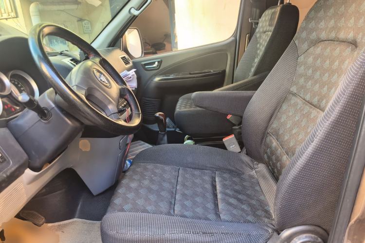 Used Foton MP-X E 2017 2.0L New Express Long Wheelbase 4Q20M Left Front Seat