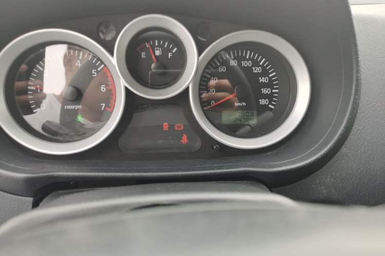 Used Foton MP-X E 2017 2.0L New Express Long Wheelbase 4Q20M Odometer Close Up