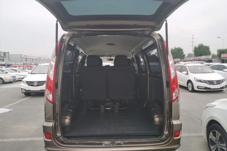 Used Foton MP-X E 2017 2.0L New Express Long Wheelbase 4Q20M Trunk