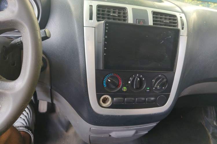 Used Foton MP-X E 2017 2.0L New Express Long Wheelbase 4Q20M Audio And AC Panel