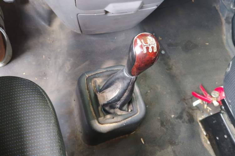 Used Foton MP-X E 2017 2.0L New Express Long Wheelbase 4Q20M Gear Lever