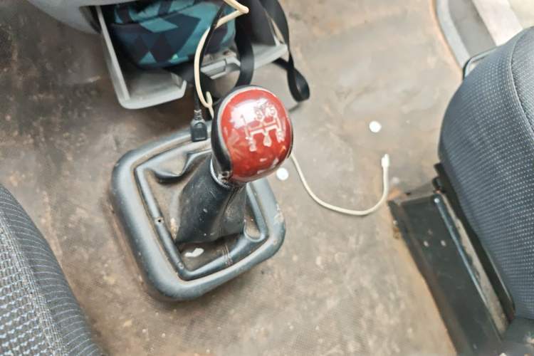 Used Foton MP-X E 2017 2.0L New Express Long Wheelbase 4Q20M Gear Lever