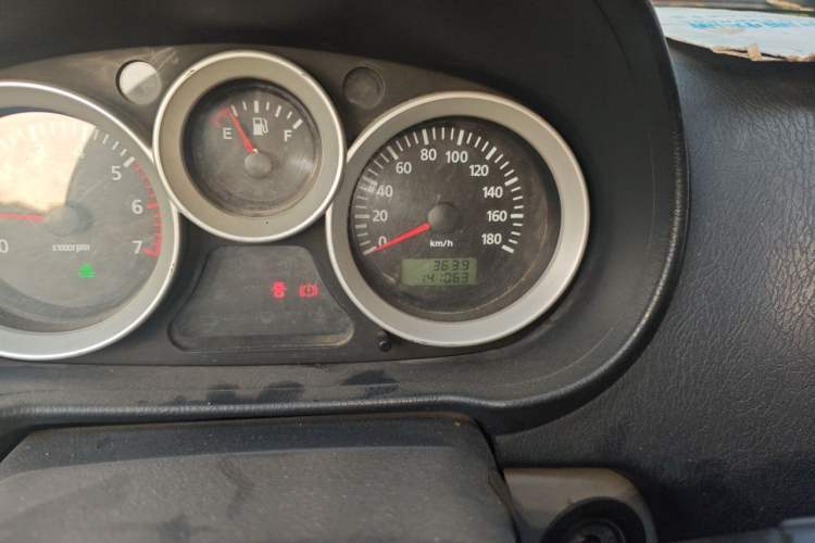 Used Foton MP-X E 2017 2.0L New Express Long Wheelbase 4Q20M Odometer Close Up