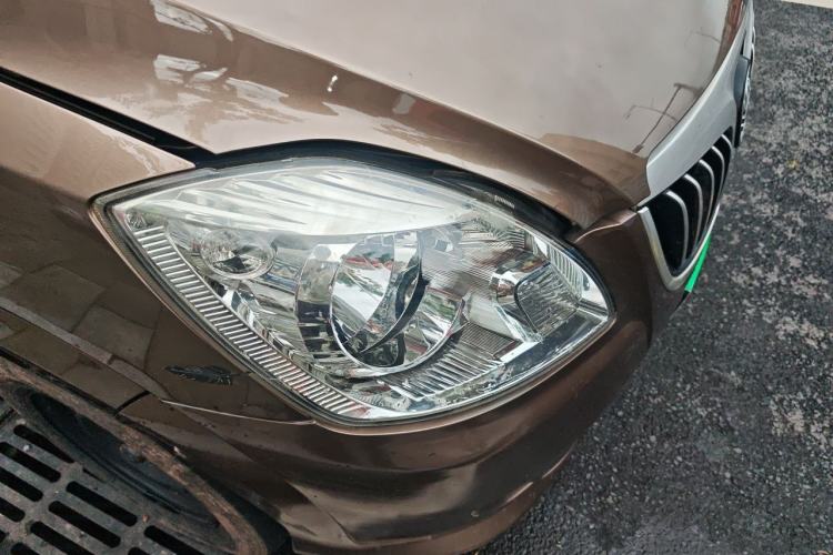 Used Foton MP-X E 2017 2.0L New Express Long Wheelbase 4Q20M Right Front Headlight