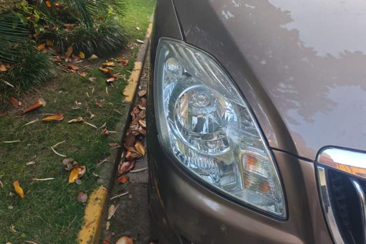 Used Foton MP-X E 2017 2.0L New Express Long Wheelbase 4Q20M Right Front Headlight