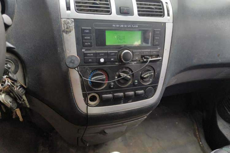 Used Foton MP-X E 2017 2.0L New Express Long Wheelbase 4Q20M Audio And AC Panel