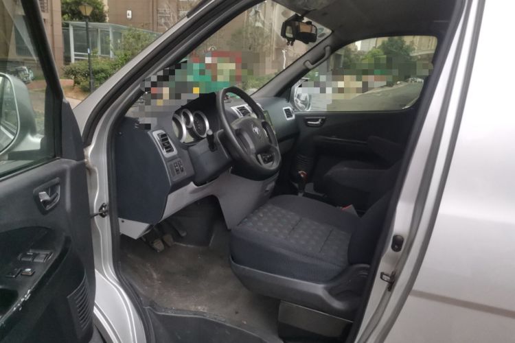 Used Foton MP-X E 2017 2.0L Commercial Version Standard Long-Wheelbase 4G63 Interior 3