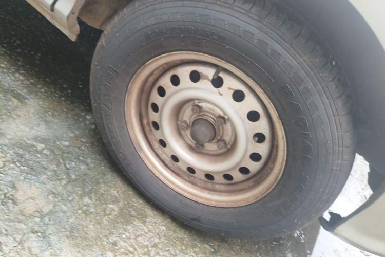 Used Foton MP-X E 2017 2.0L New Express Long Wheelbase 4Q20M Right Front Wheel Hub
