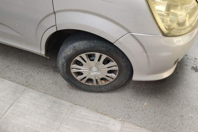 Used Foton MP-X E 2017 2.0L New Express Long Wheelbase 4Q20M Right Front Wheel Hub