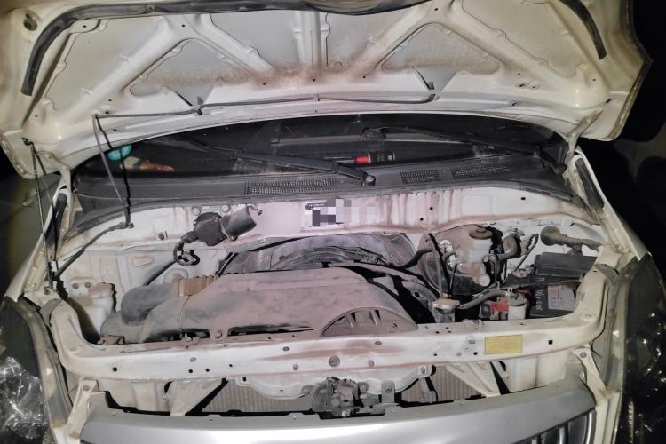 Used Foton MP-X E 2017 2.0L New Express Long Wheelbase 4G63 Engine Bay