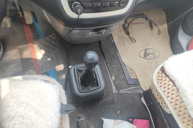 Used Foton MP-X E  Gear Lever
