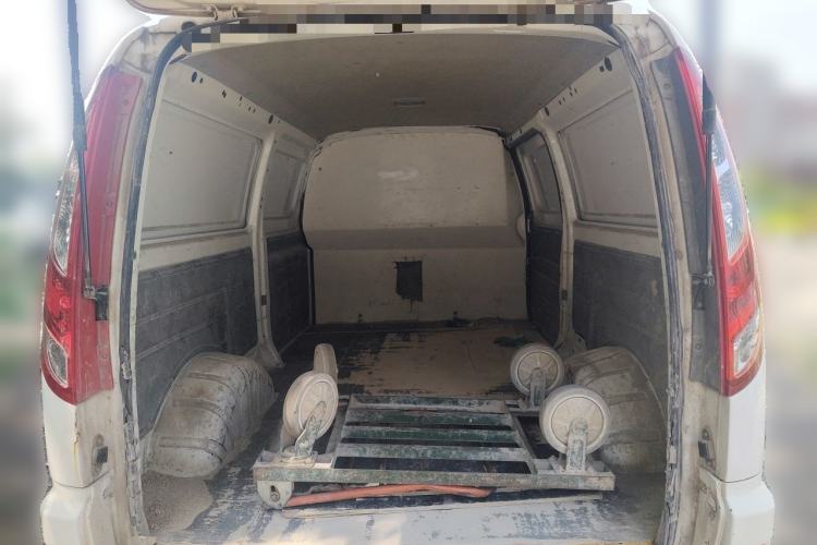 Used Foton MP-X E  Trunk