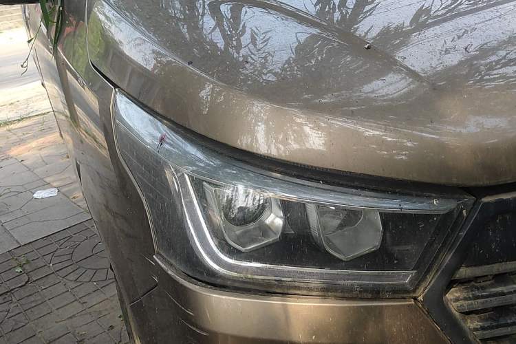 Used Foton MP-X E  Right Front Headlight