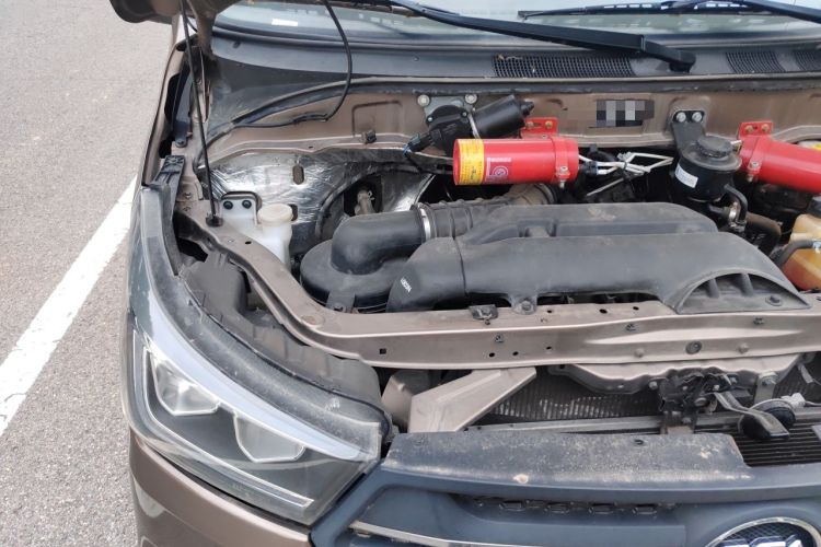 Used Foton MP-X E  Engine Bay Right