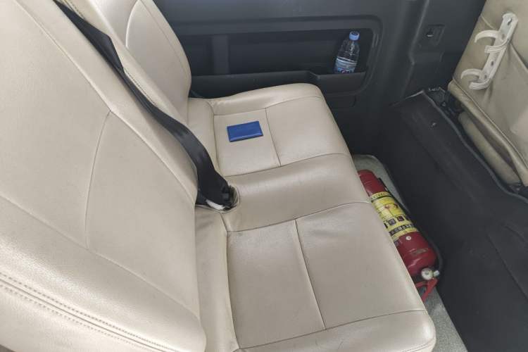 Used Foton MP-X S 2014 2.4L Shinkansen Standard Version 4G69 Left Rear Seat