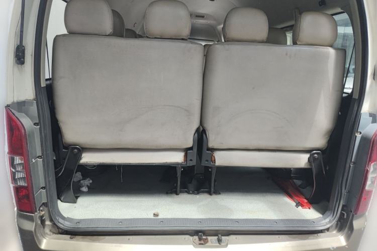Used Foton MP-X S 2014 2.4L Shinkansen Standard Version 4G69 Trunk