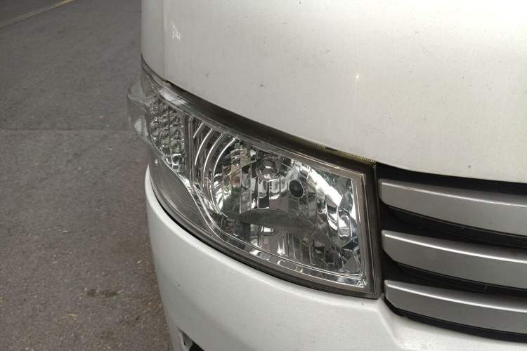 Used Foton MP-X S  Right Front Headlight