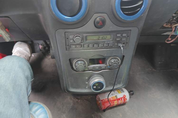 Used Foton Qianduoduo 2024 Box-Type Van Flat Roof 2 Seats EVE Energy 41.86 kWh Audio And AC Panel