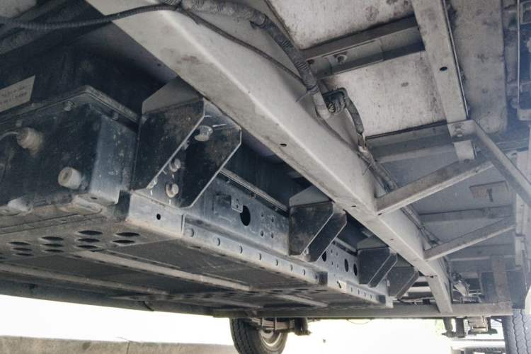 Used Foton Qianduoduo  Chassis Front Left