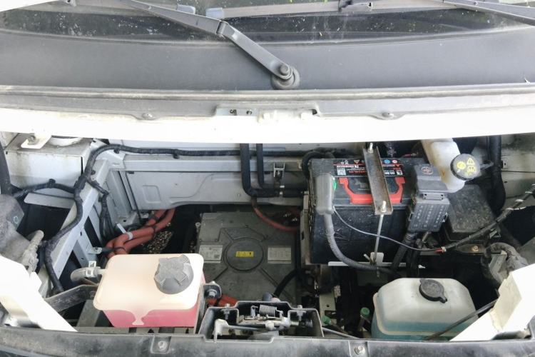 Used Foton Qianduoduo  Engine Bay