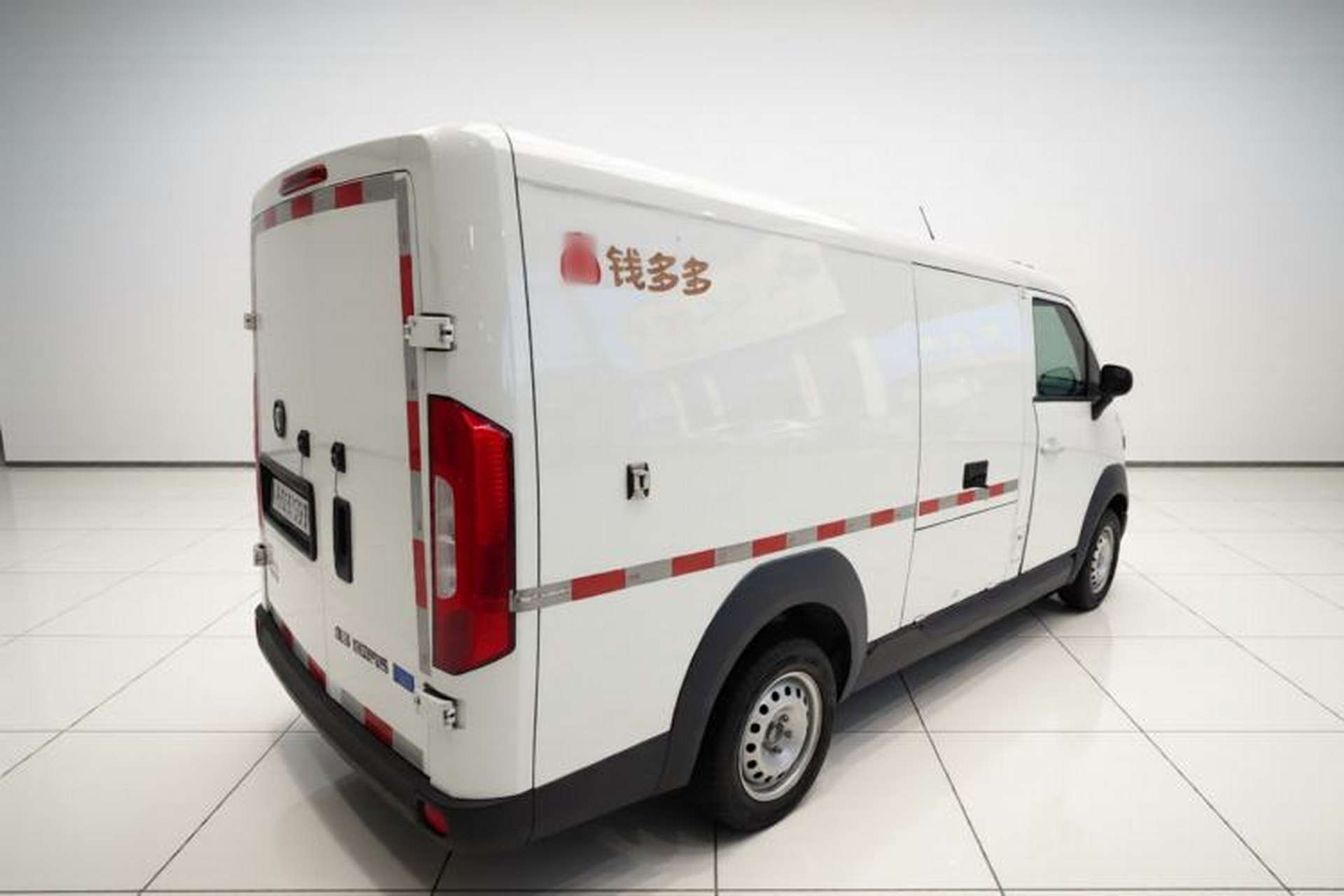 Used Foton Qianduoduo 2024 Box-Type Van Flat Roof 2 Seats EVE Energy 41.86 kWh Exterior 5
