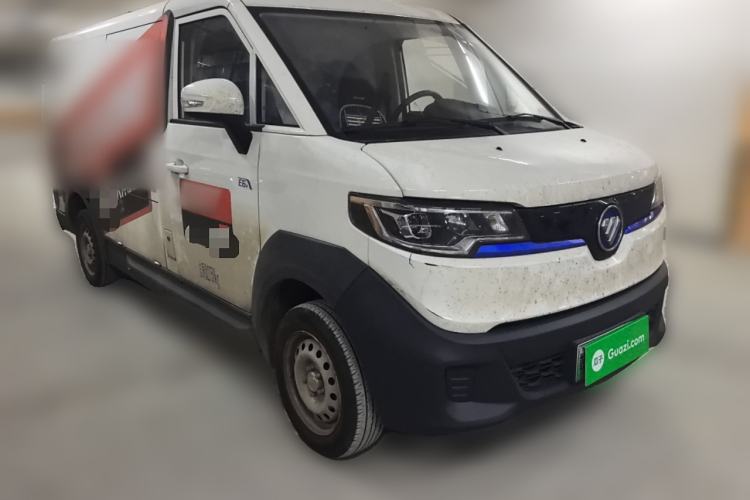 Used Foton Qianduoduo 2024 Box-Type Van Flat Roof 2 Seats EVE Energy 41.86 kWh Front Right 45 Deg
