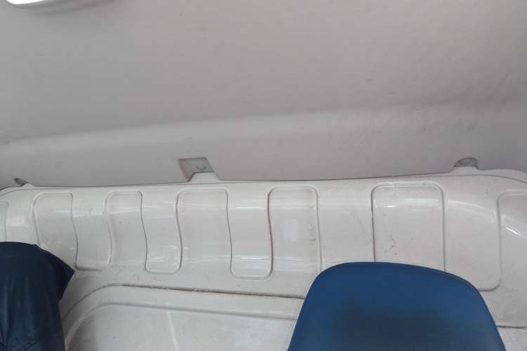 Used Foton Qianduoduo 2024 Box-Type Van Flat Roof 2 Seats EVE Energy 41.86 kWh Headliner