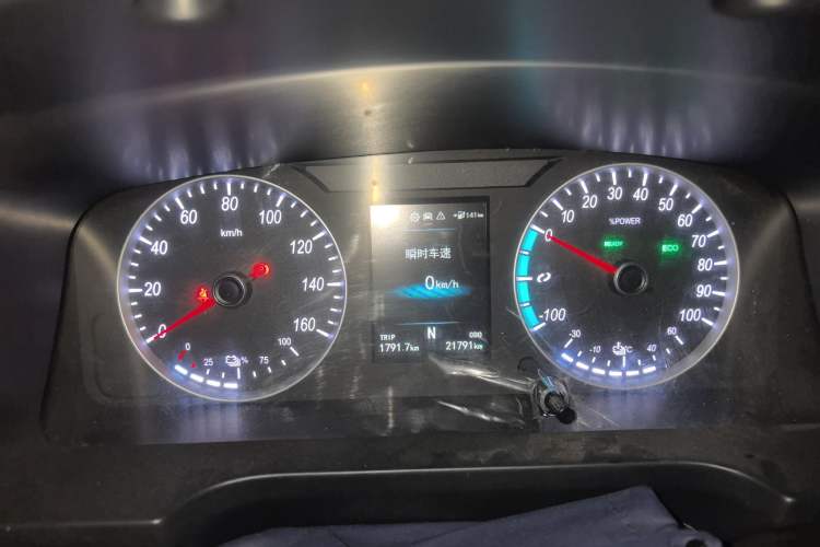 Used Foton Qianduoduo 2024 Box-Type Van Flat Roof 2 Seats EVE Energy 41.86 kWh Instrument Cluster