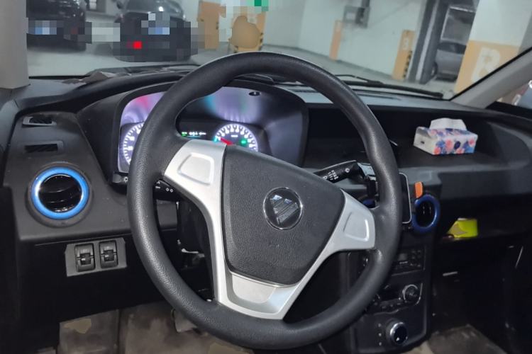 Used Foton Qianduoduo 2024 Box-Type Van Flat Roof 2 Seats EVE Energy 41.86 kWh Steering Wheel