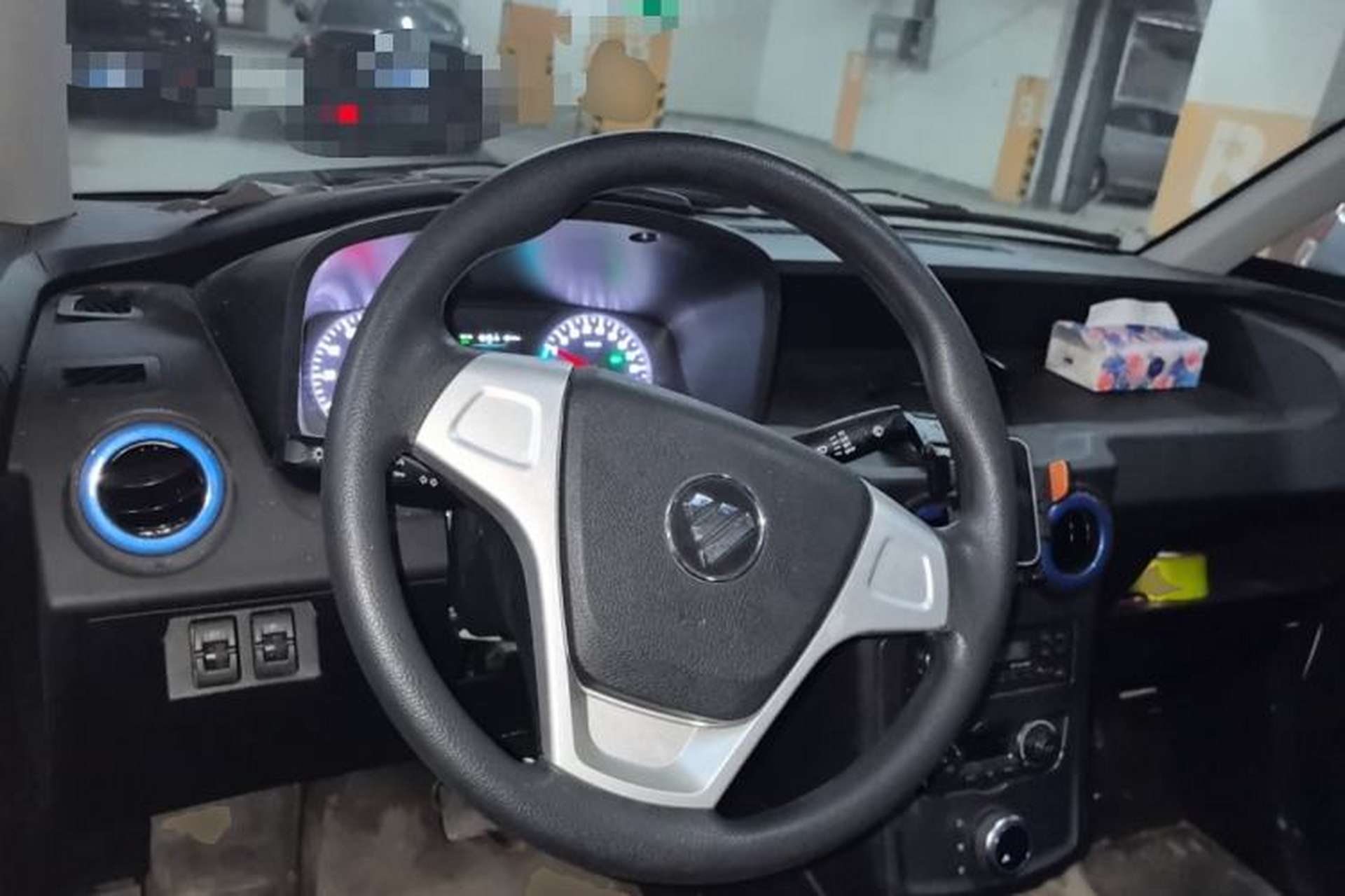 Used Foton Qianduoduo 2024 Box-Type Van Flat Roof 2 Seats EVE Energy 41.86 kWh Steering Wheel