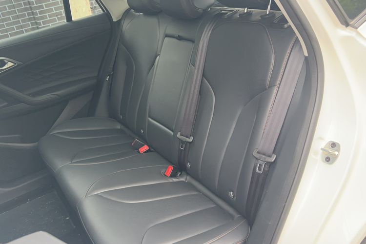 Used Foton RX5 2023 1.5T Prestige Sliding-Screen Version Left Rear Seat