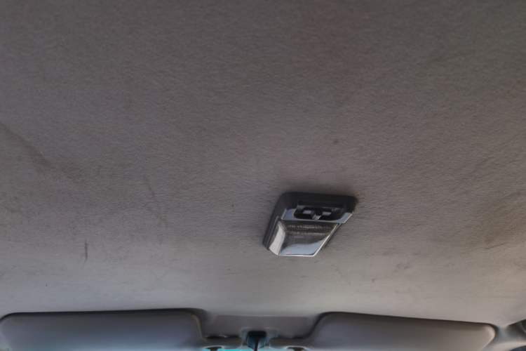 Used Foton Sapporo 2021 1.5L Two-Wheel Drive China VI Standard Chuangfu Xiaohuolang DAM15KL Headliner