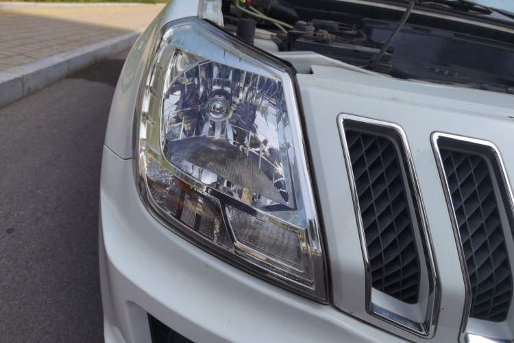 Used Foton Sapporo 2021 1.5L Two-Wheel Drive China VI Standard Chuangfu Xiaohuolang DAM15KL Right Front Headlight