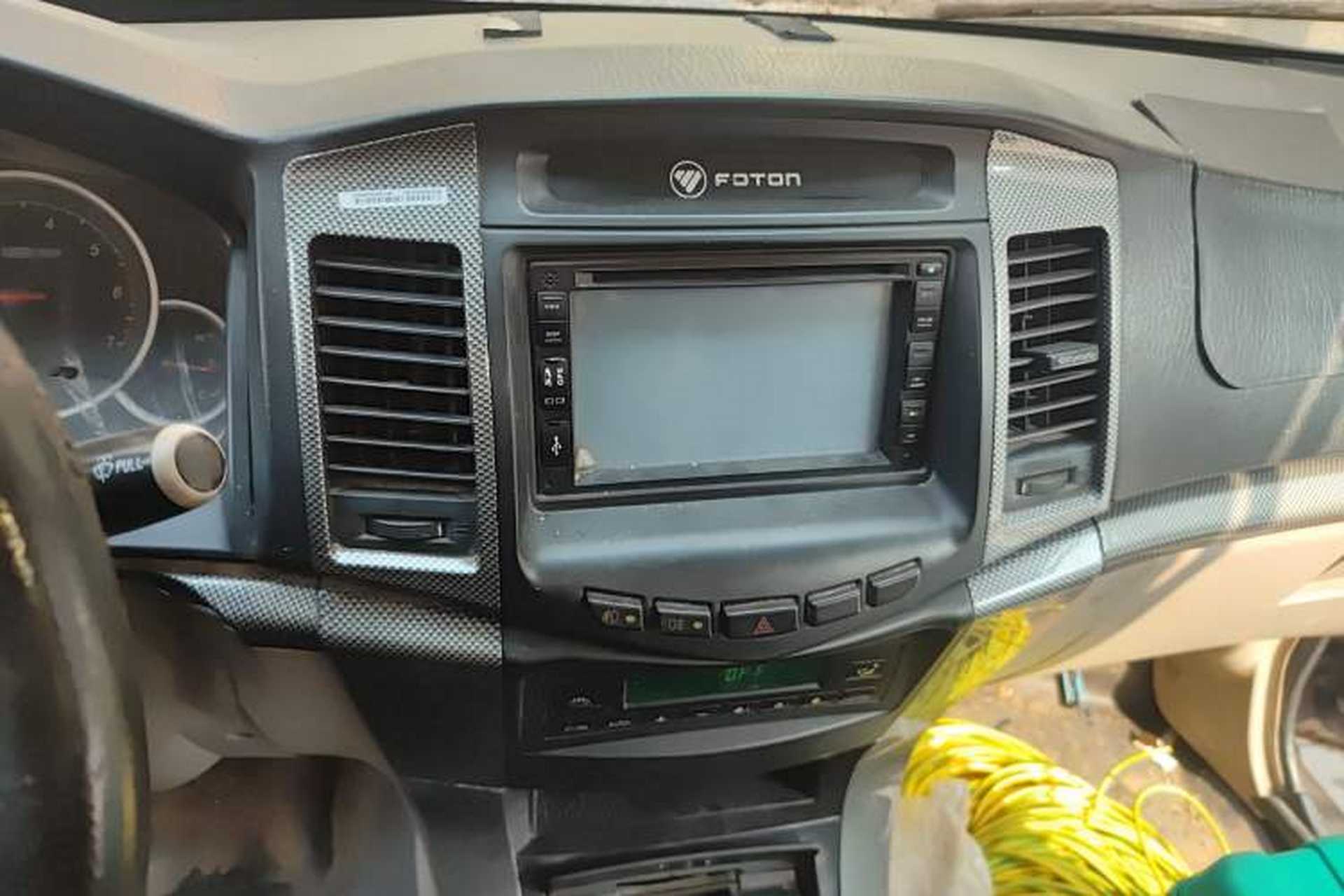 Used Foton Sapporo 2011 2.2L Conqueror Z7 Audio And AC Panel