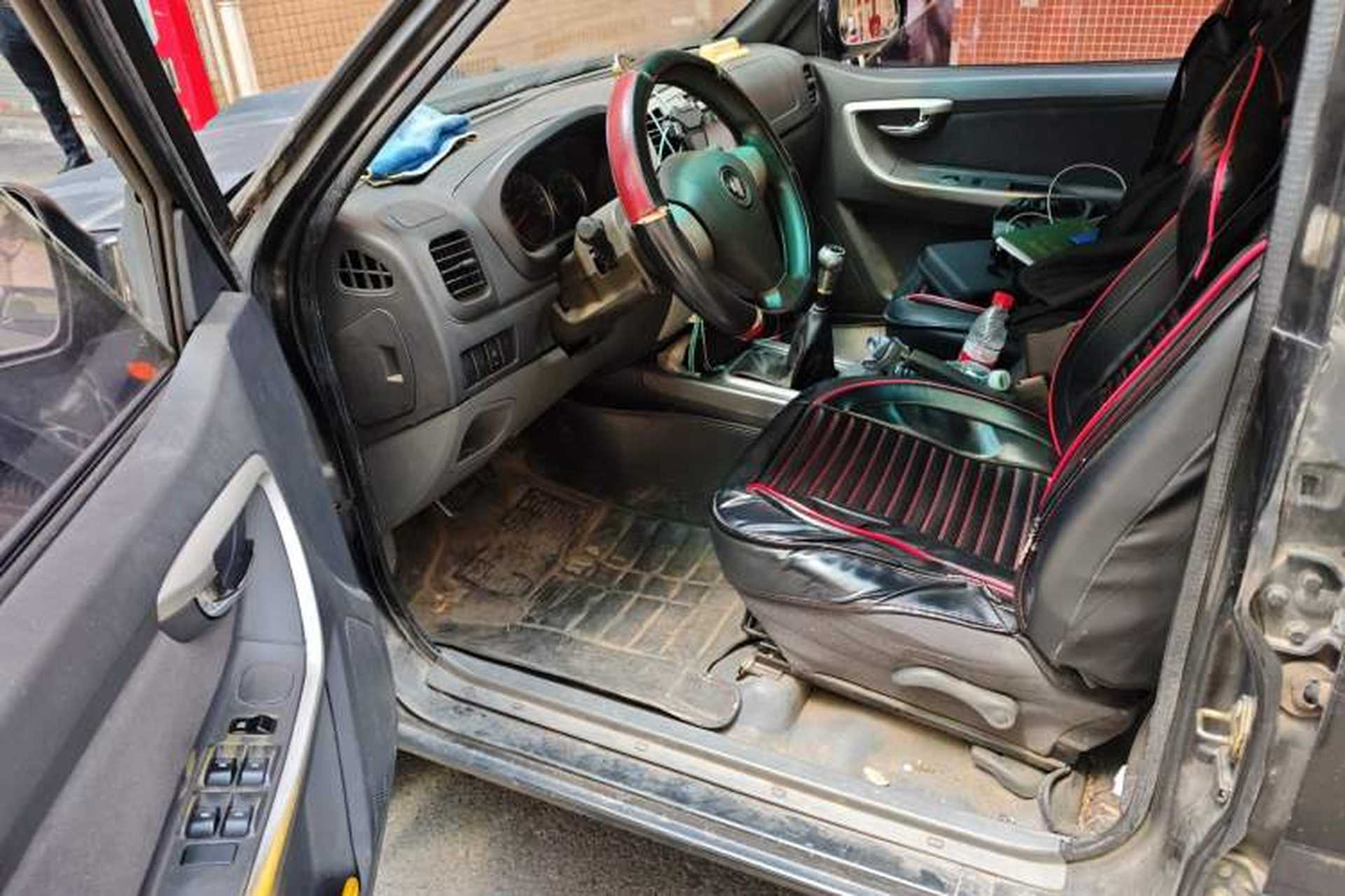 Used Foton Sapporo 2011 2.8T Leader V3 Driver Seat