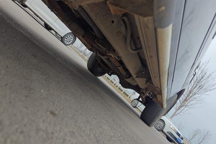 Used Foton Sapporo 2011 2.8T Conqueror Z7 Chassis Front Left