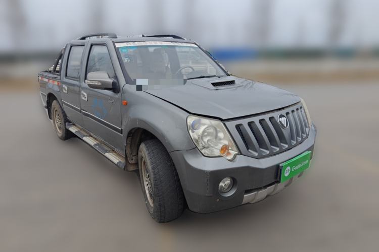 Used Foton Sapporo 2011 2.8T Conqueror Z7 Front Right 45 Deg